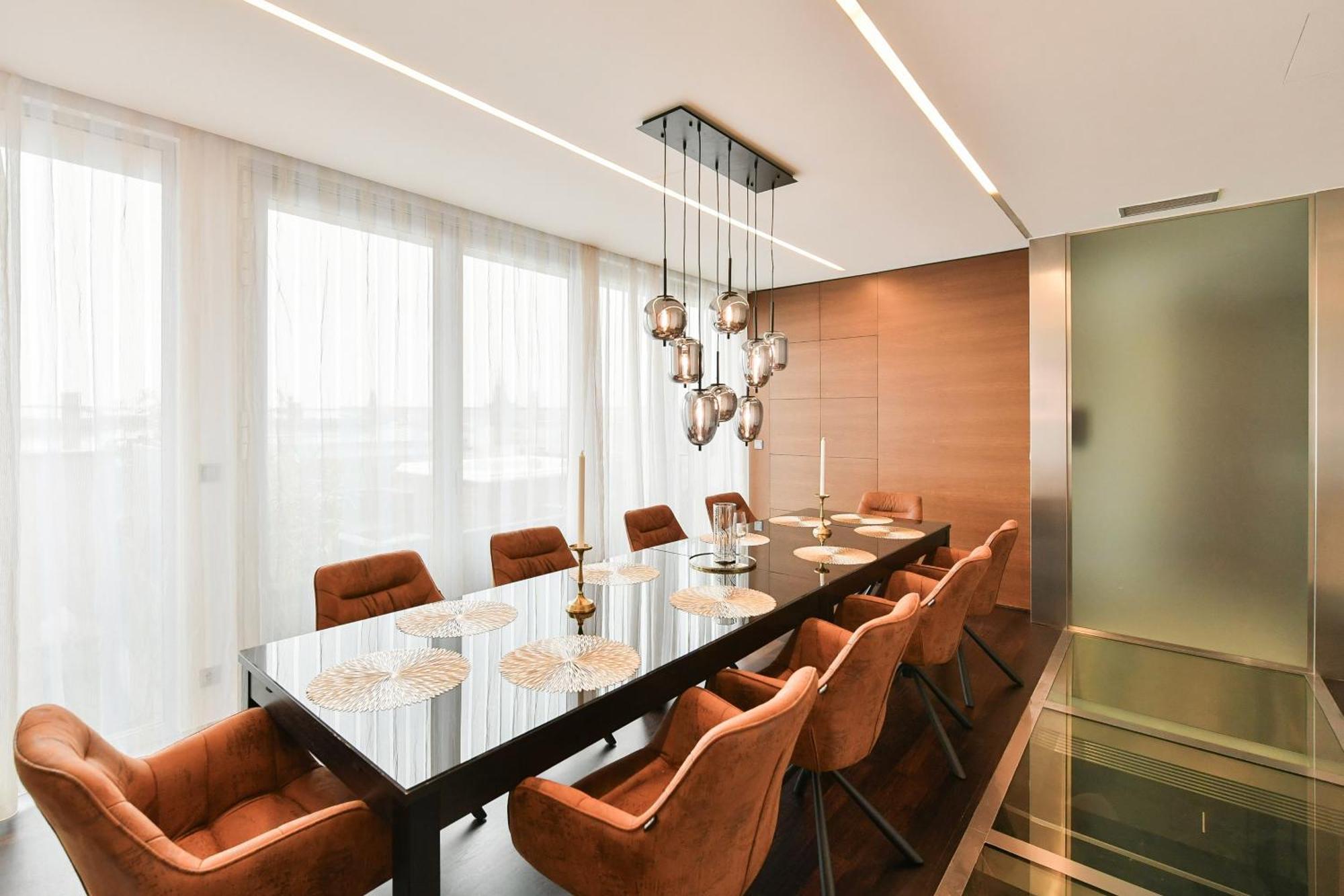Presidential Penthouse, 303m2, Jacuzzi On Terrace, Sauna, 6bdrm, 4bthrm, Ac, Lift Lejlighed *